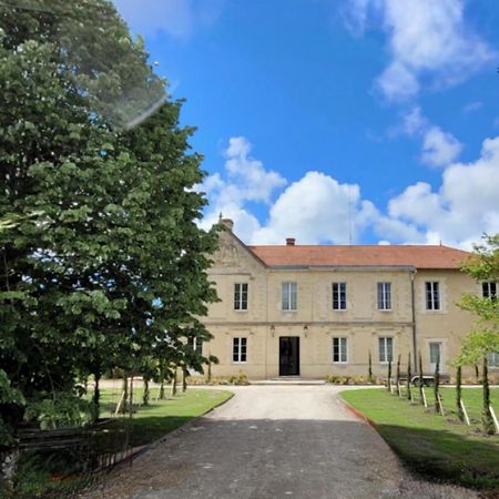 Chateau Bernon Maison D Hotes - Piscine Et Spa Queyrac Exterior foto