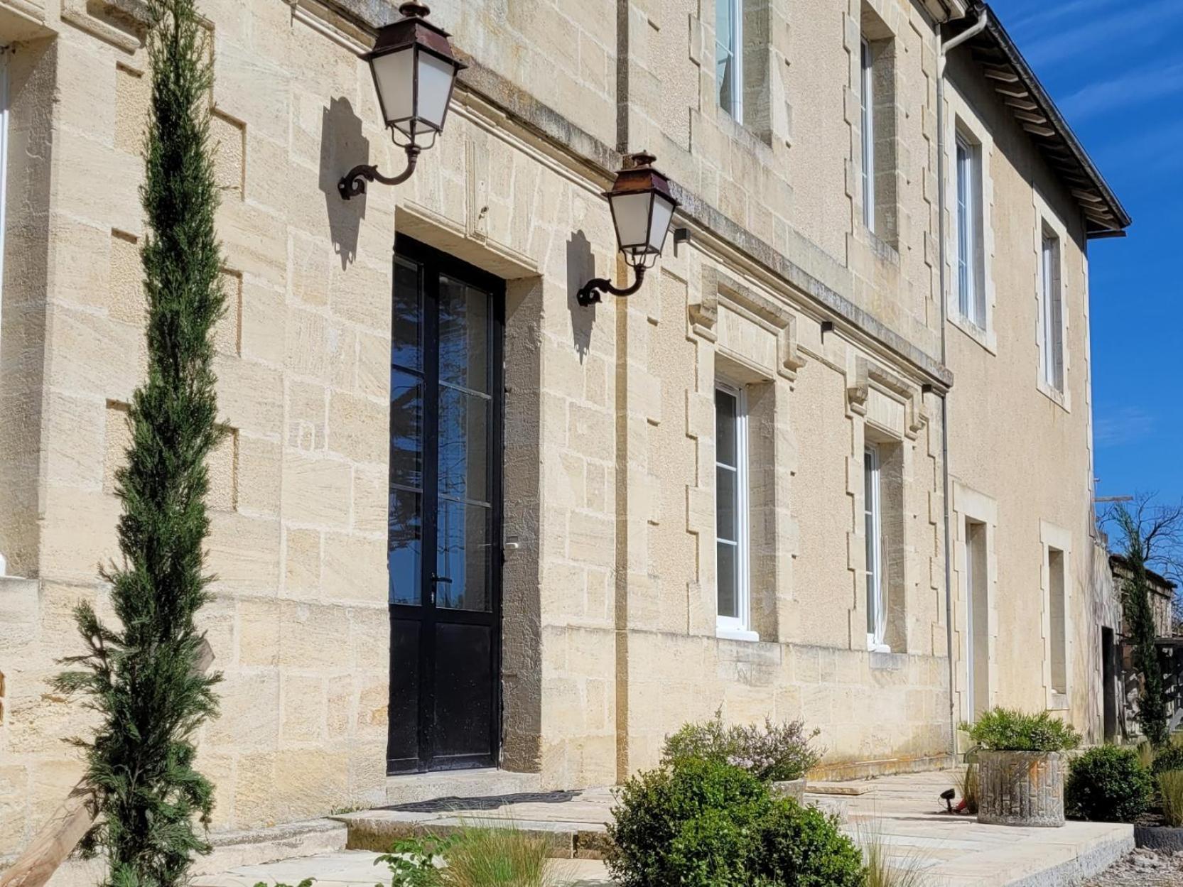 Chateau Bernon Maison D Hotes - Piscine Et Spa Queyrac Exterior foto